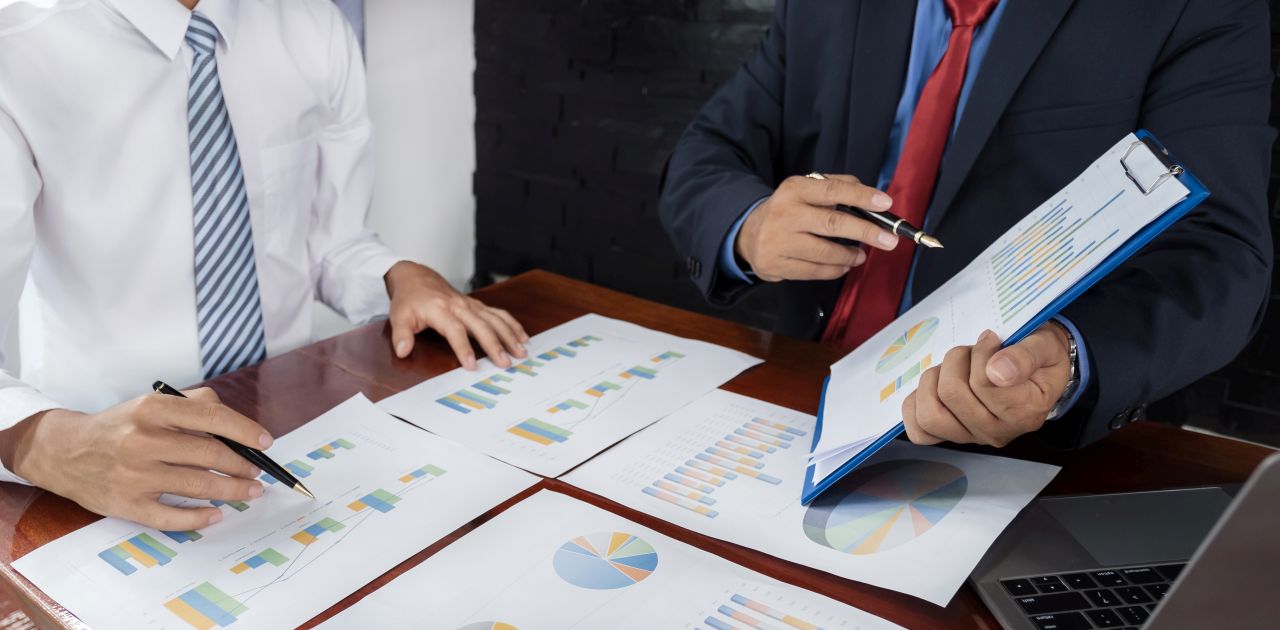 registrar selection, business analysis, domain strategy, professional evaluation, registrar comparison